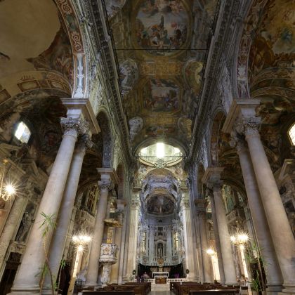 Dai Vicoli Al Cielo Dal Maggio Si Parte Alla Scoperta Delle Chiese